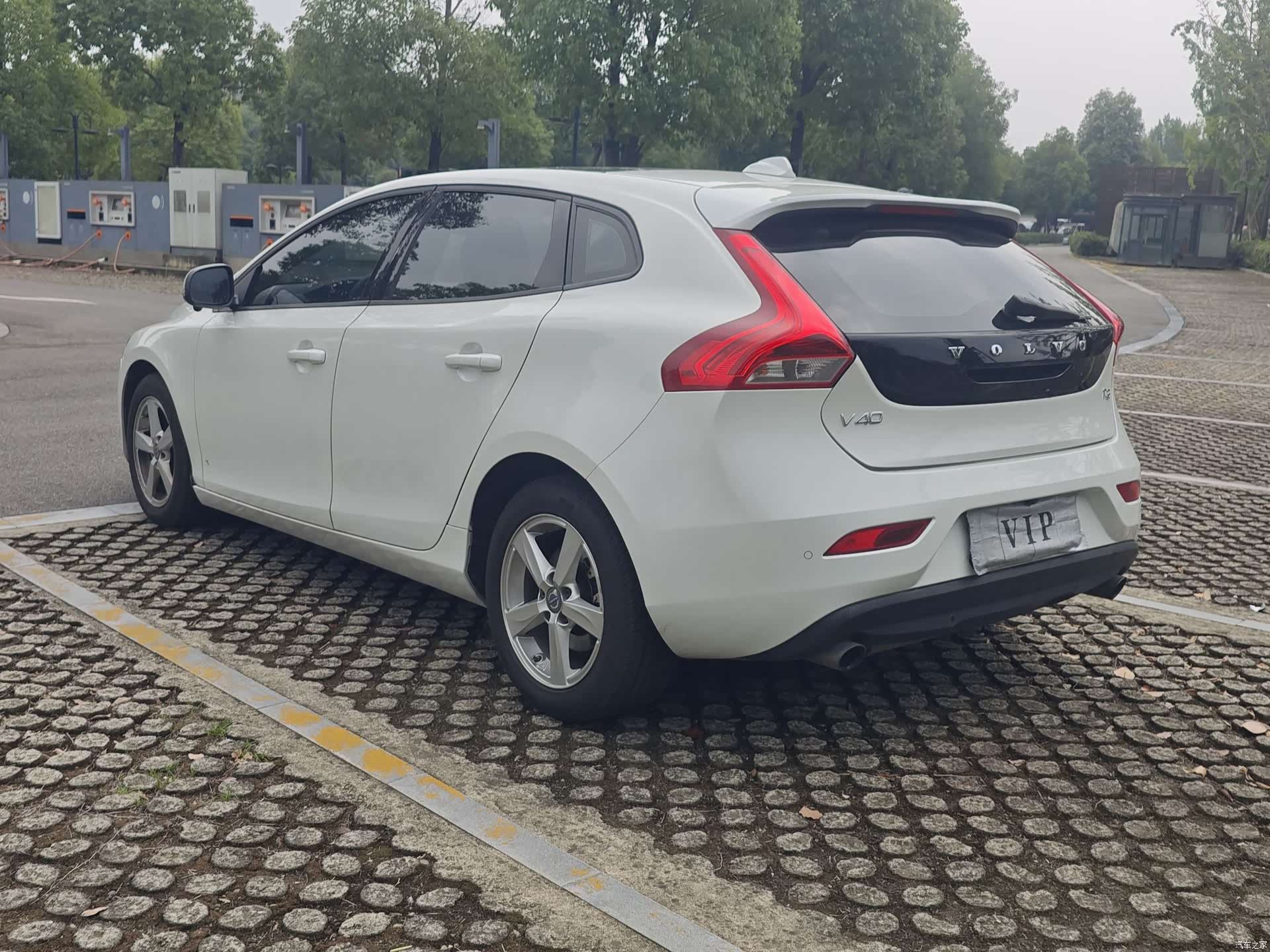 Volvo V40, 2016 12