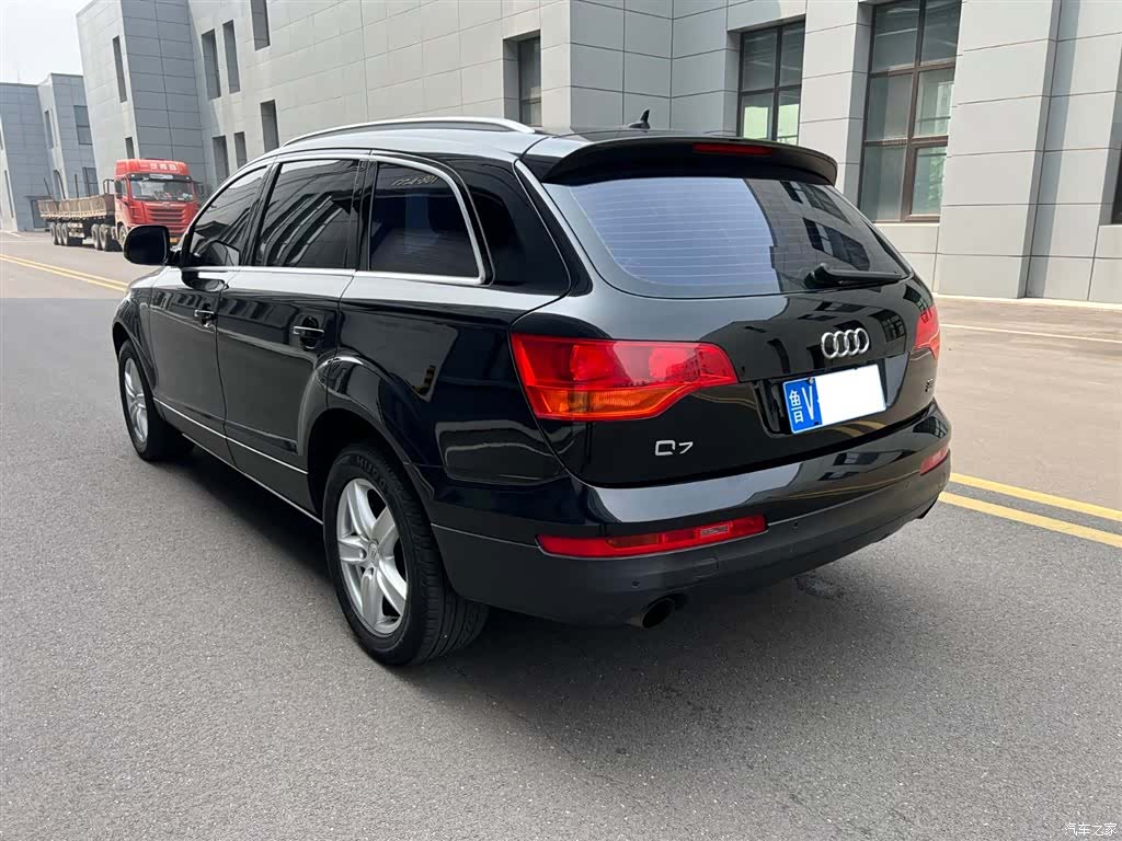 Audi Q7, 2008 все фото