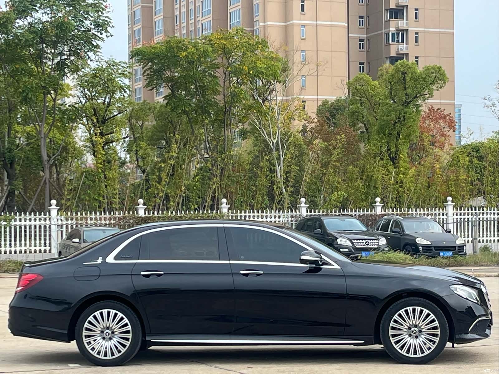 Mercedes-Benz E-Class, 2018 4