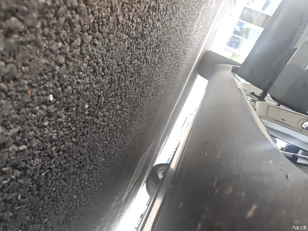 Tesla Model Y, 2022 21