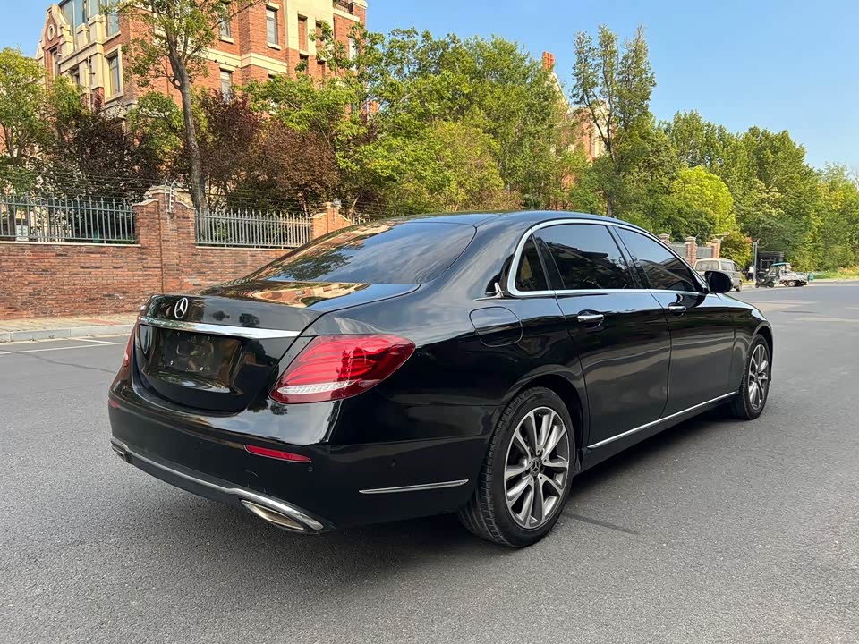 Mercedes-Benz E-class Mercedes-Benz E-class
