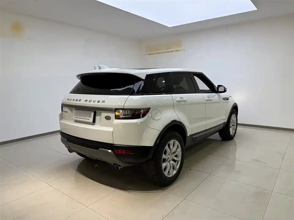 Land Rover Range Rover Aurora Land Rover Range Rover Aurora