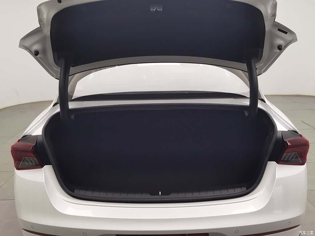 Kia K5, 2021 16