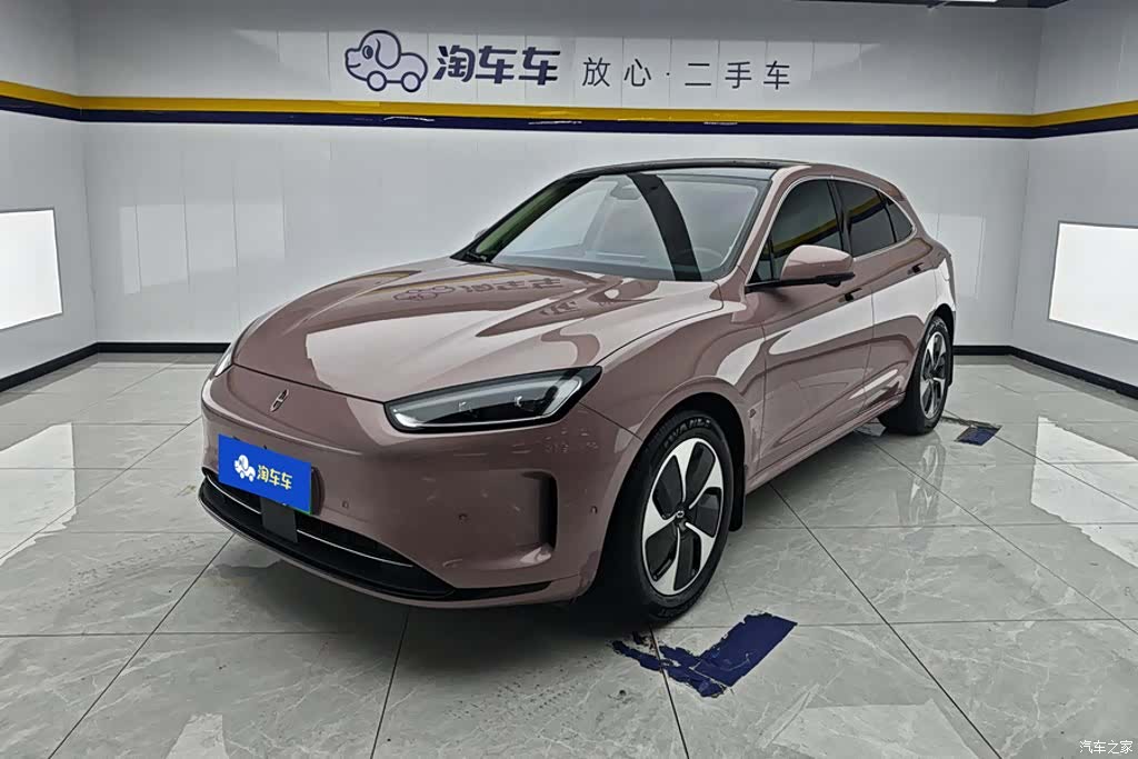 AITO M5, 2023 1