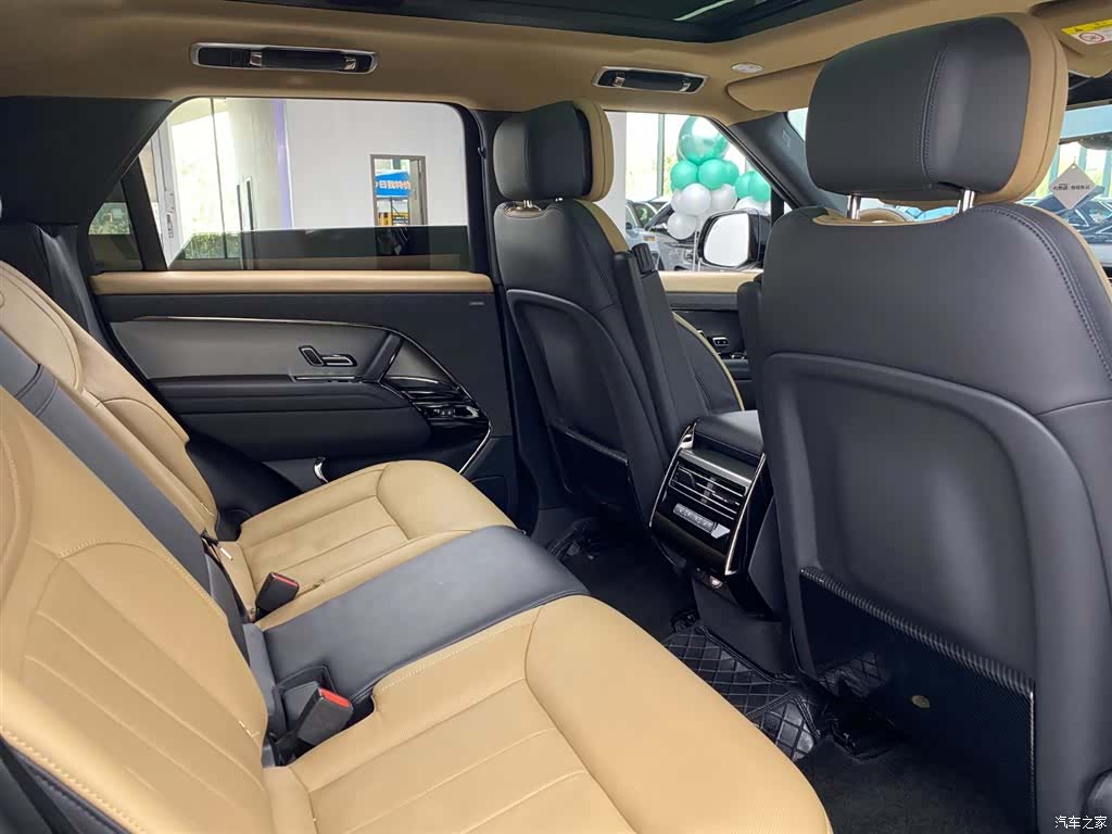 Land Rover Range Rover, 2023 11