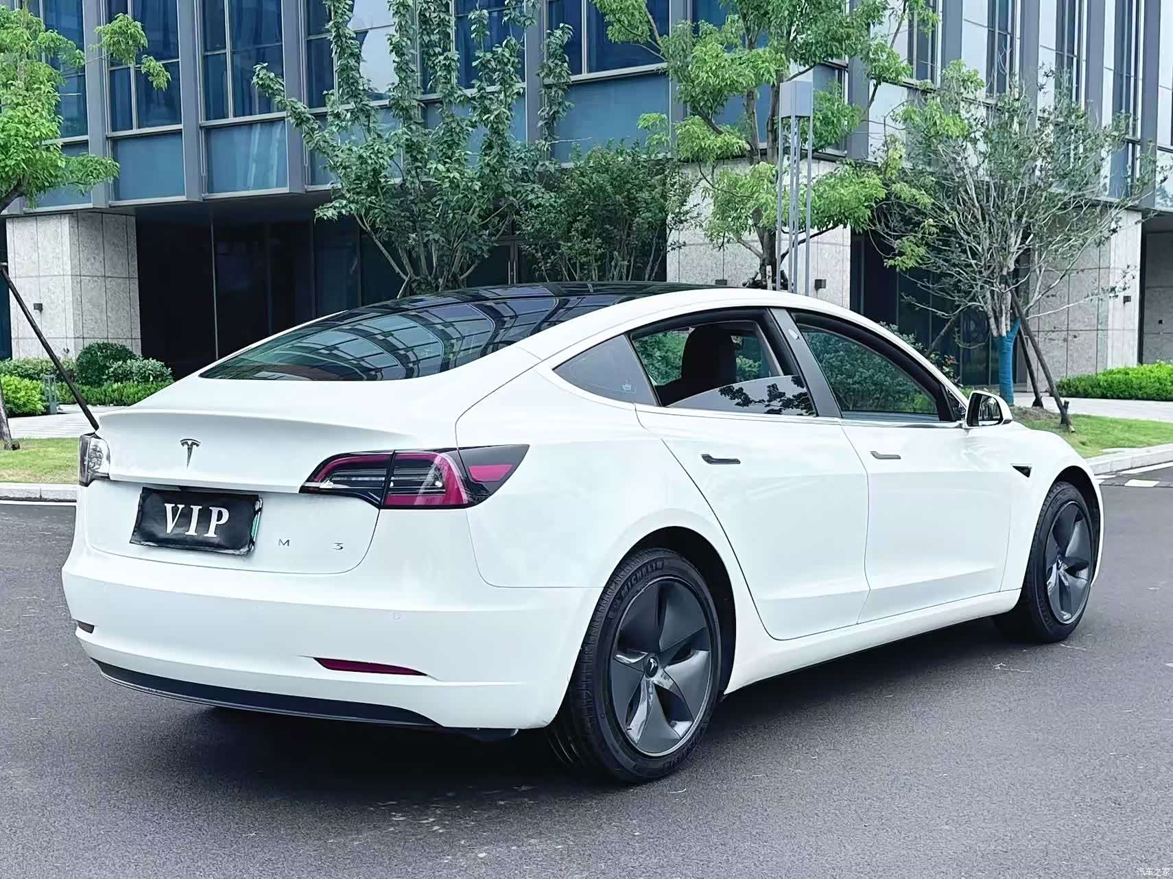 Tesla Model 3, 2020 9