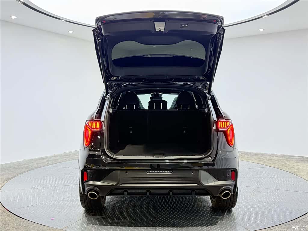 Lynk & Co 01, 2021 12