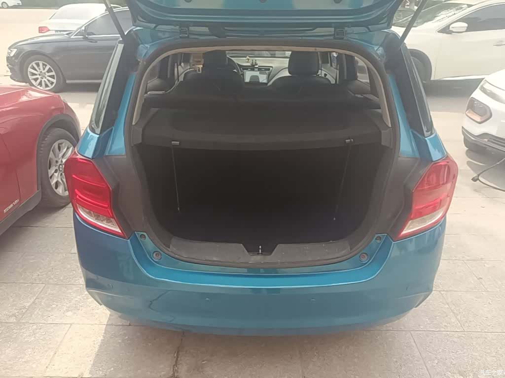 Chevrolet RV, 2016 19