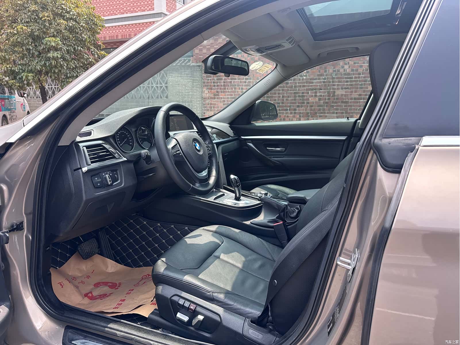 BMW 3 Series, 2016 все фото