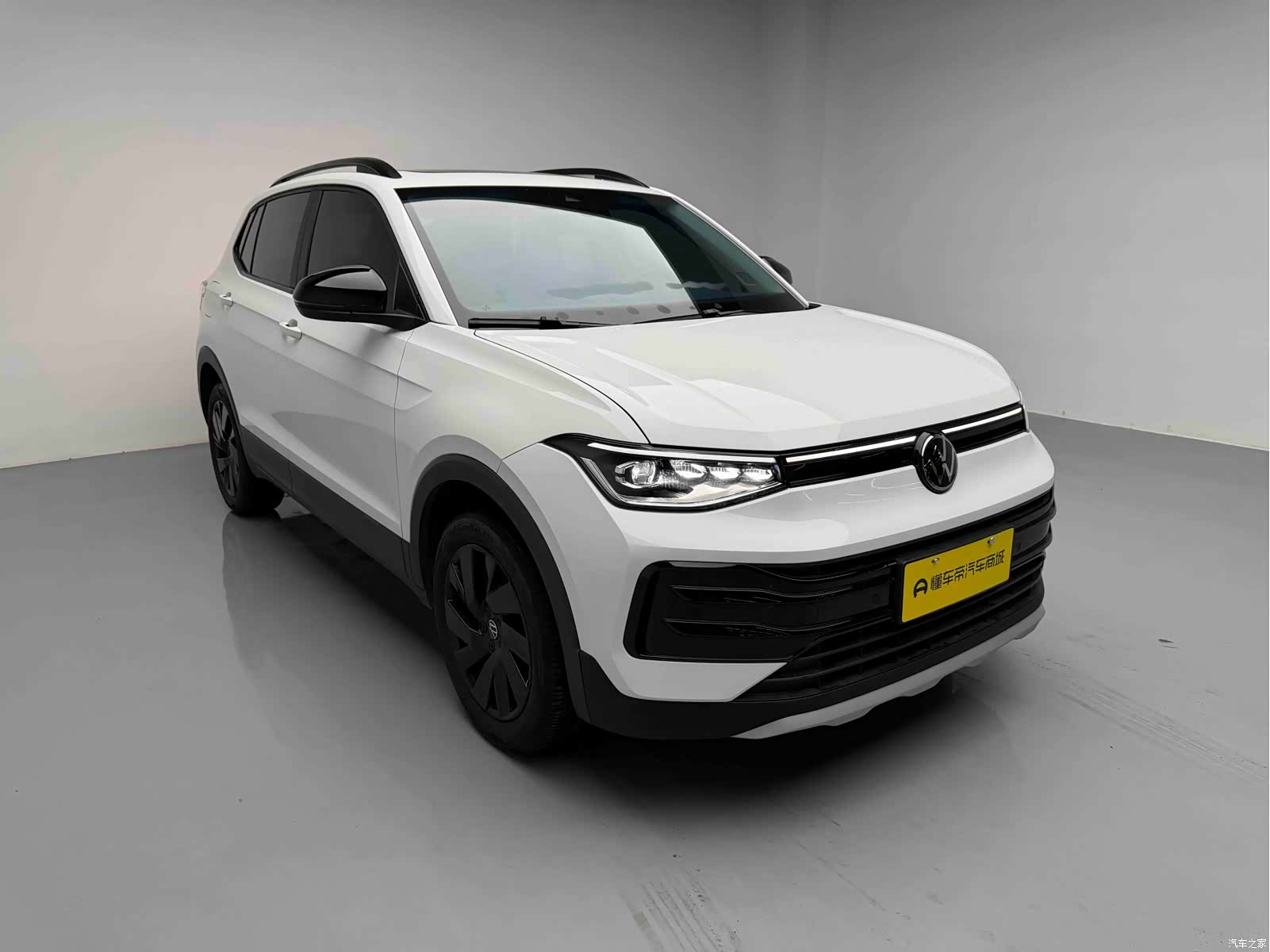 Volkswagen Tharu, 2025 3