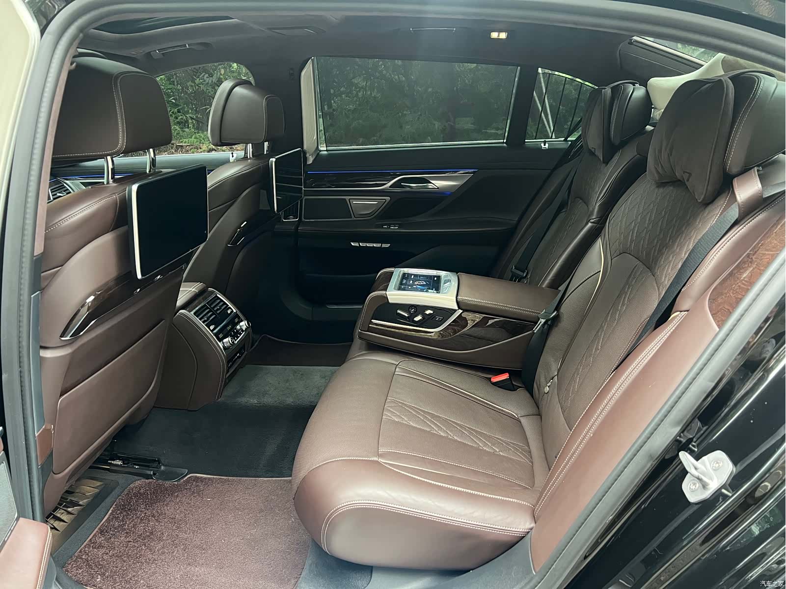 BMW 7 Series, 2016 9
