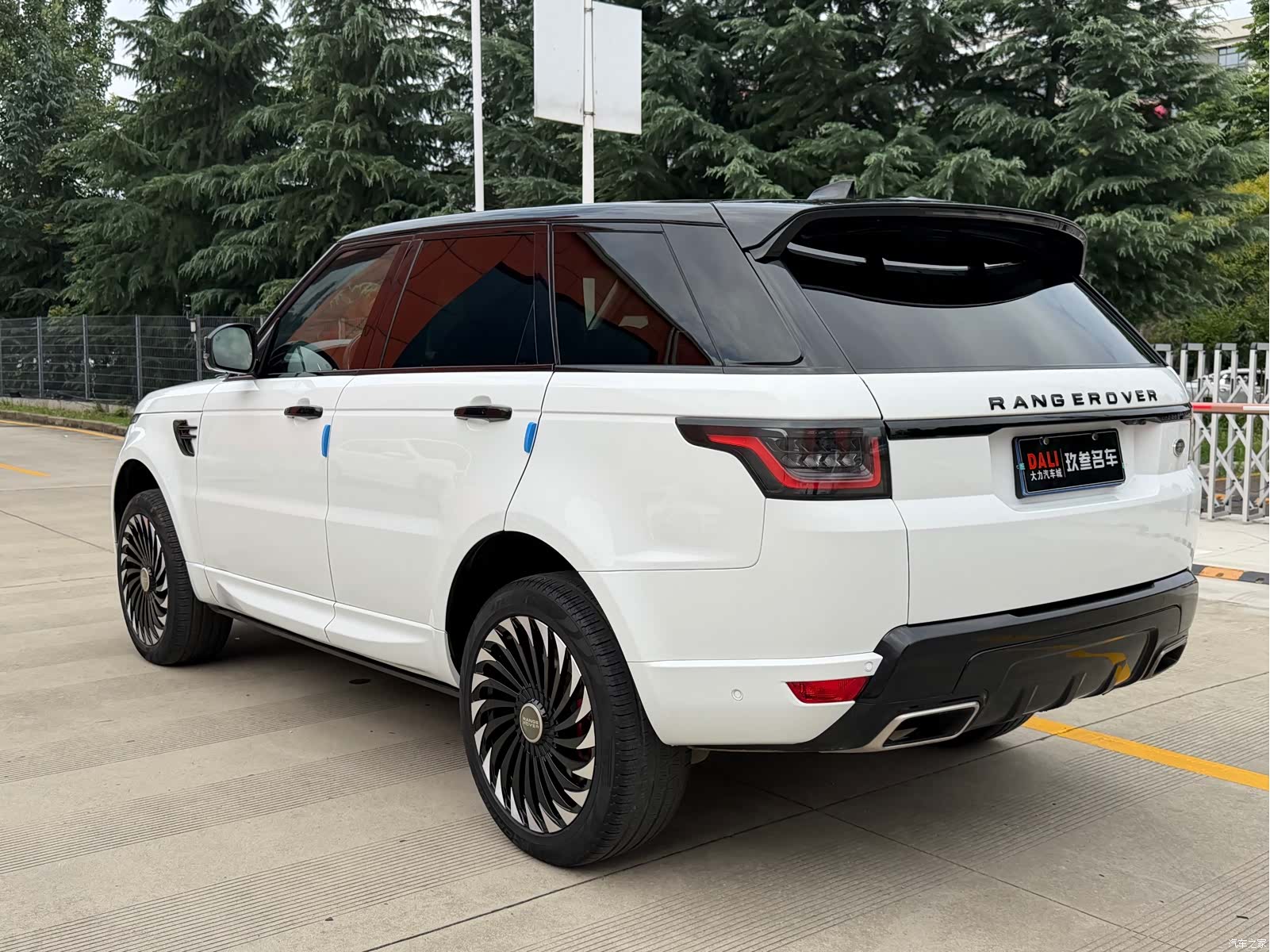 Land Rover Range Rover, 2019 все фото