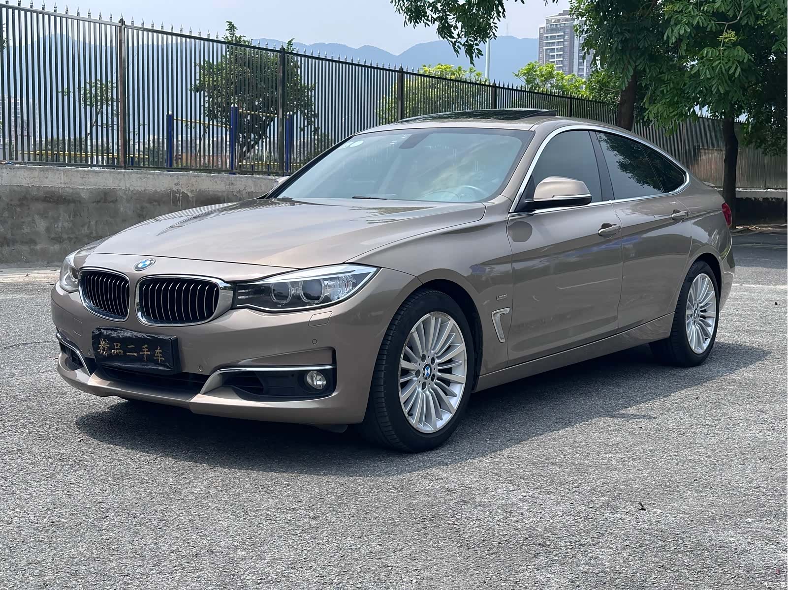 BMW 3 Series, 2016 1