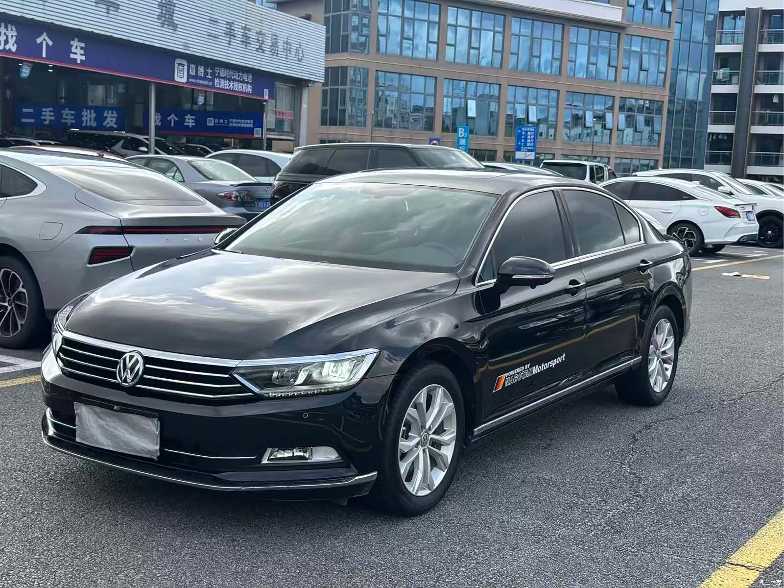 Volkswagen Magotan, 2017 1