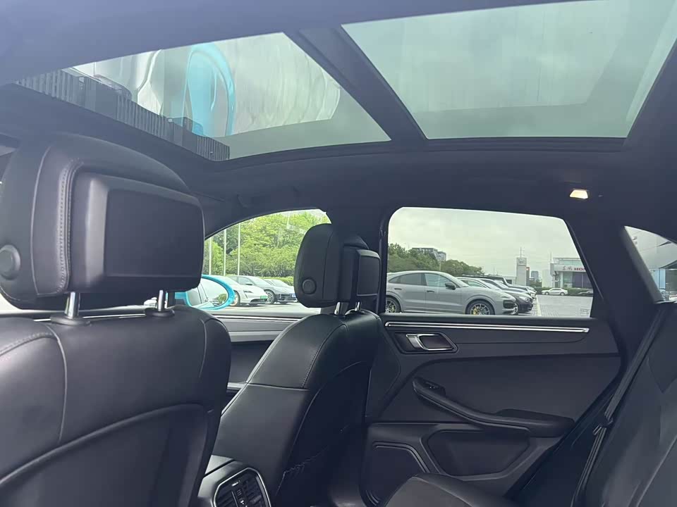 Porsche Macan Porsche Macan