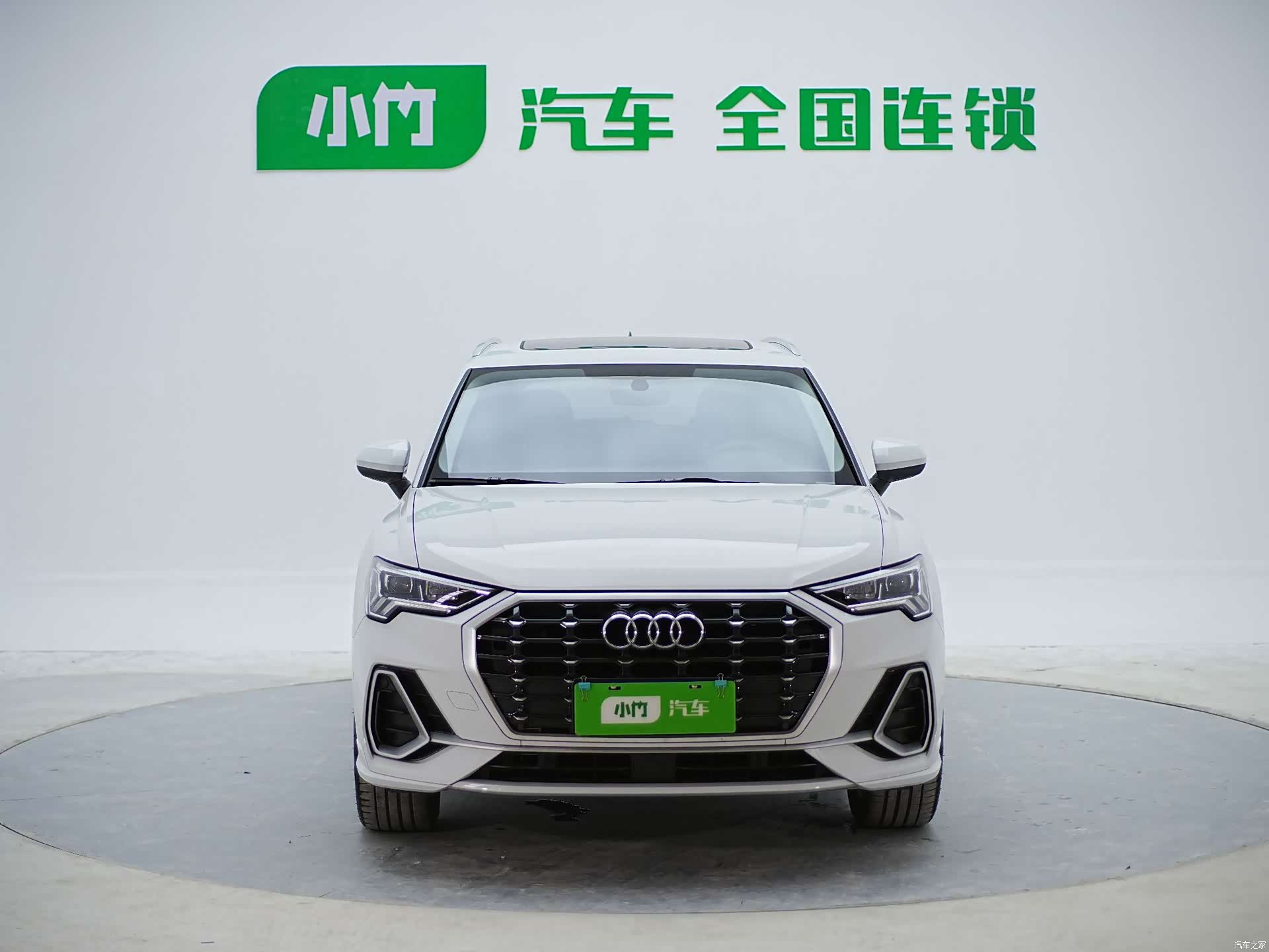 Audi Q3, 2022 2