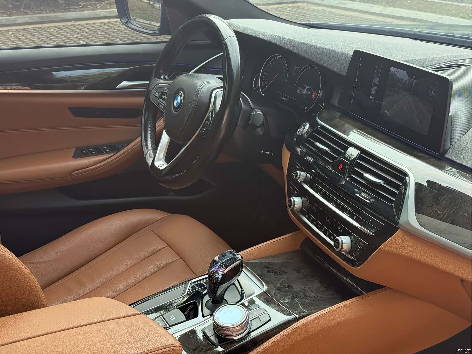 BMW 5 Series, 2017 16