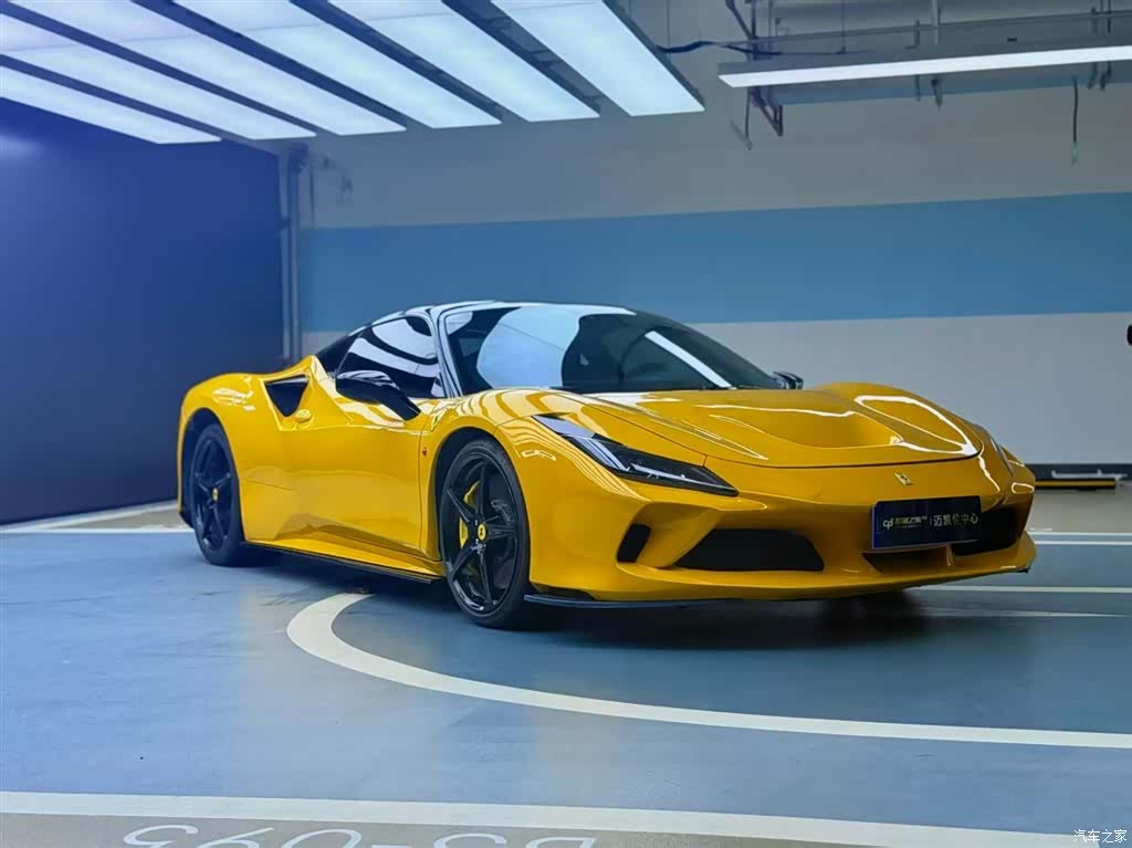 Ferrari 458, 2011 4