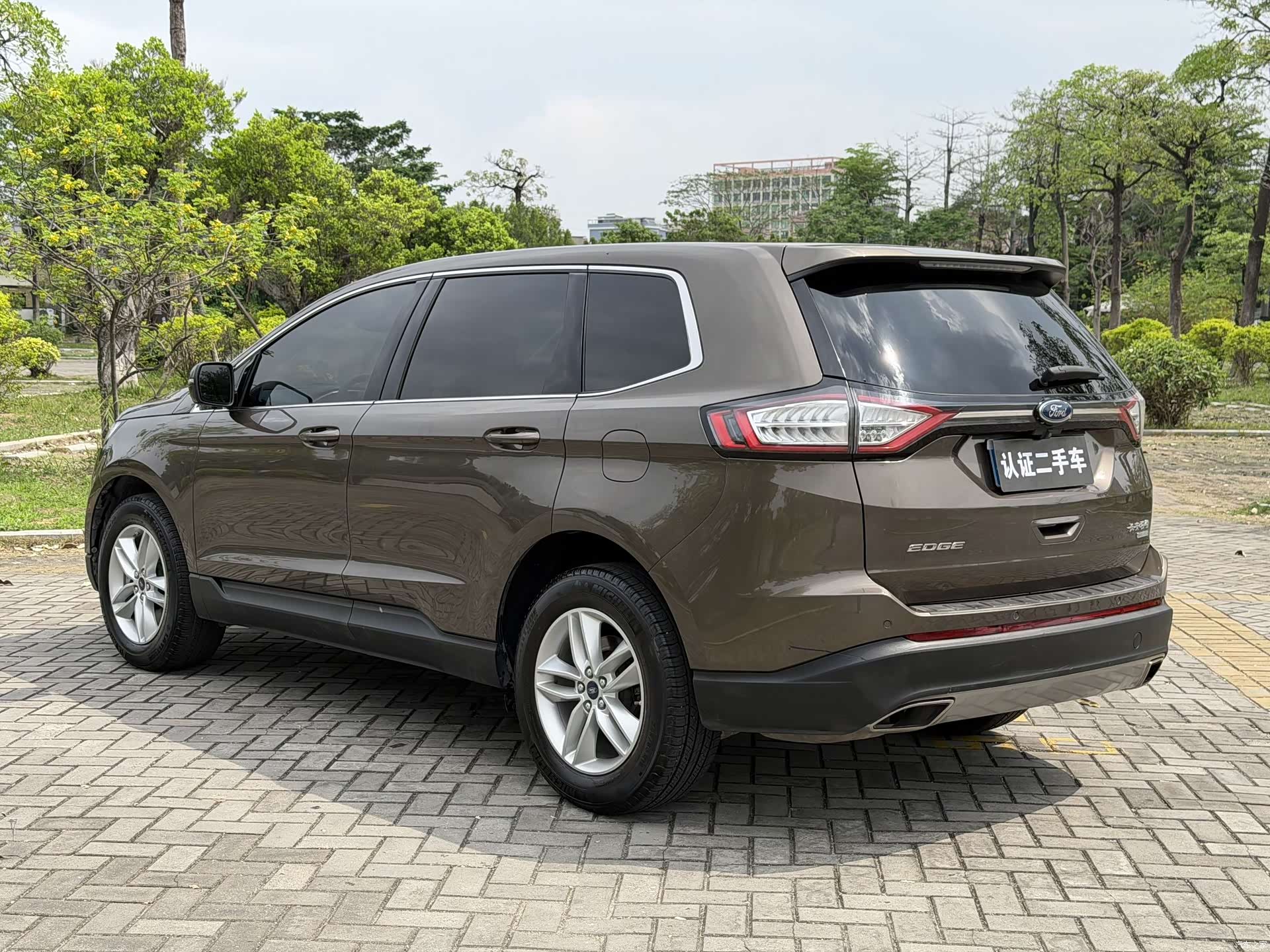 Ford Edge, 2016 15