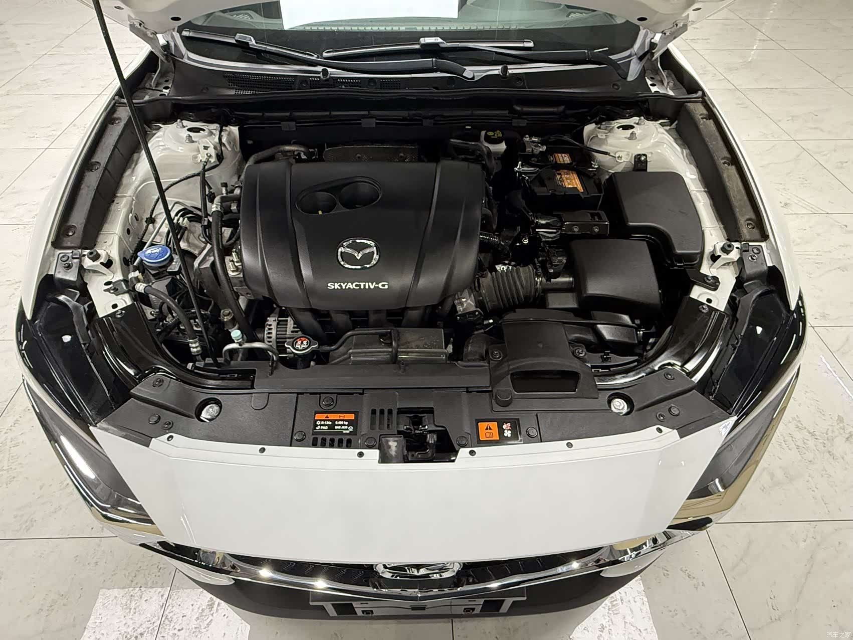 Mazda CX-4, 2023 9
