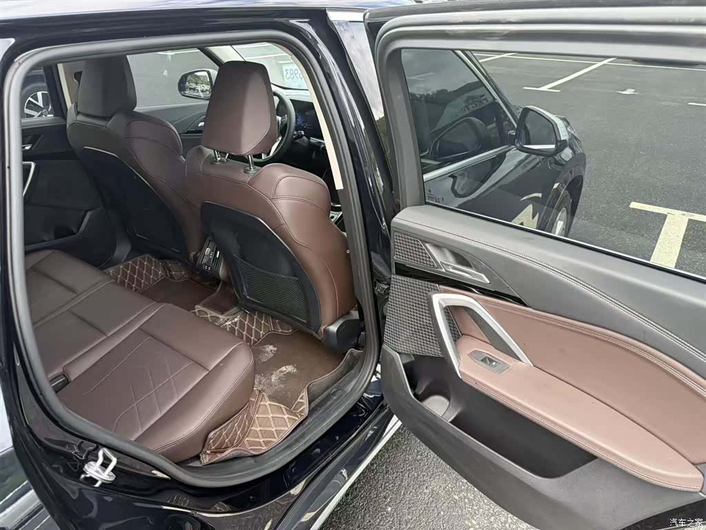 BMW X1, 2023 11