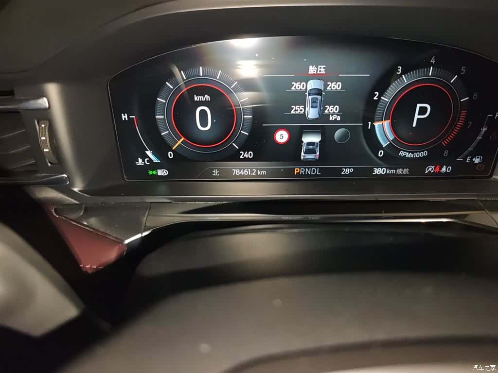Ford Explorer, 2022 все фото