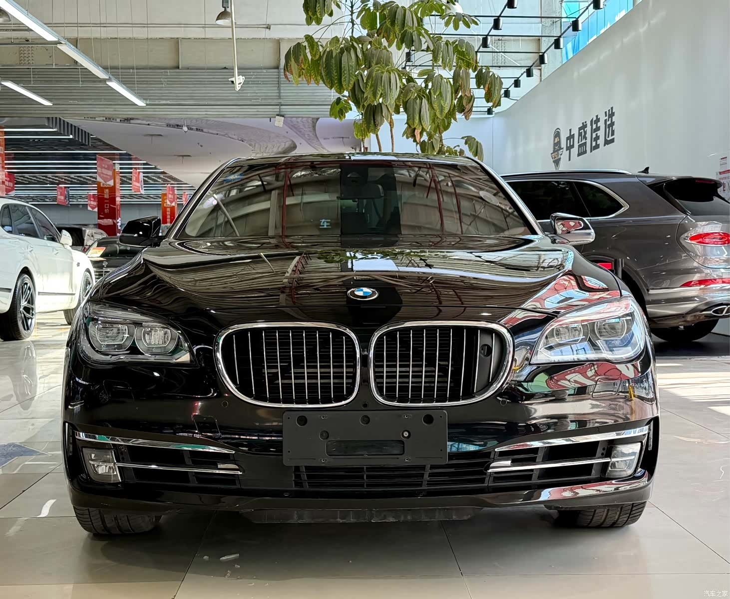 BMW 7 Series, 2014 1