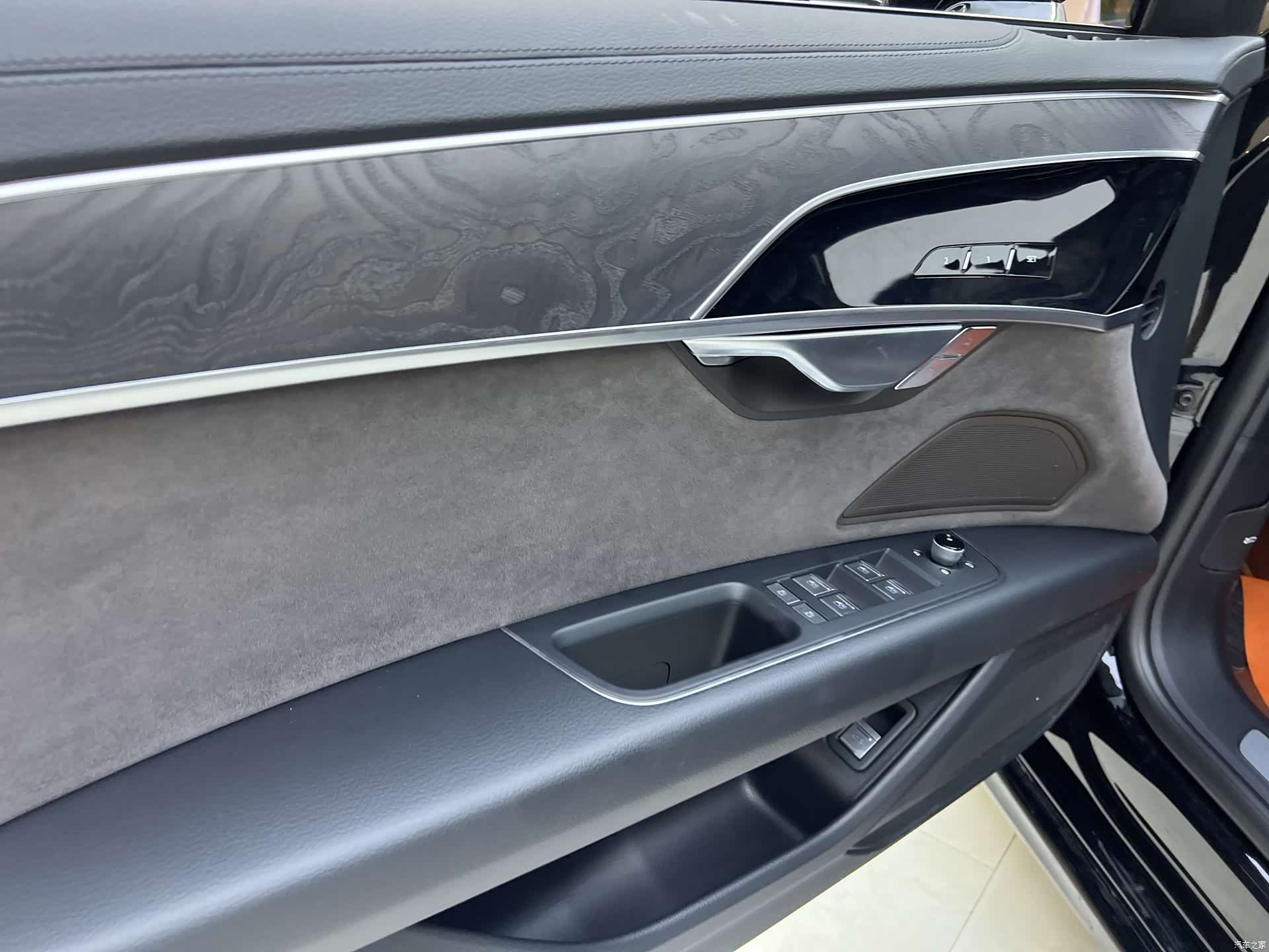 Audi A8L, 2023 19