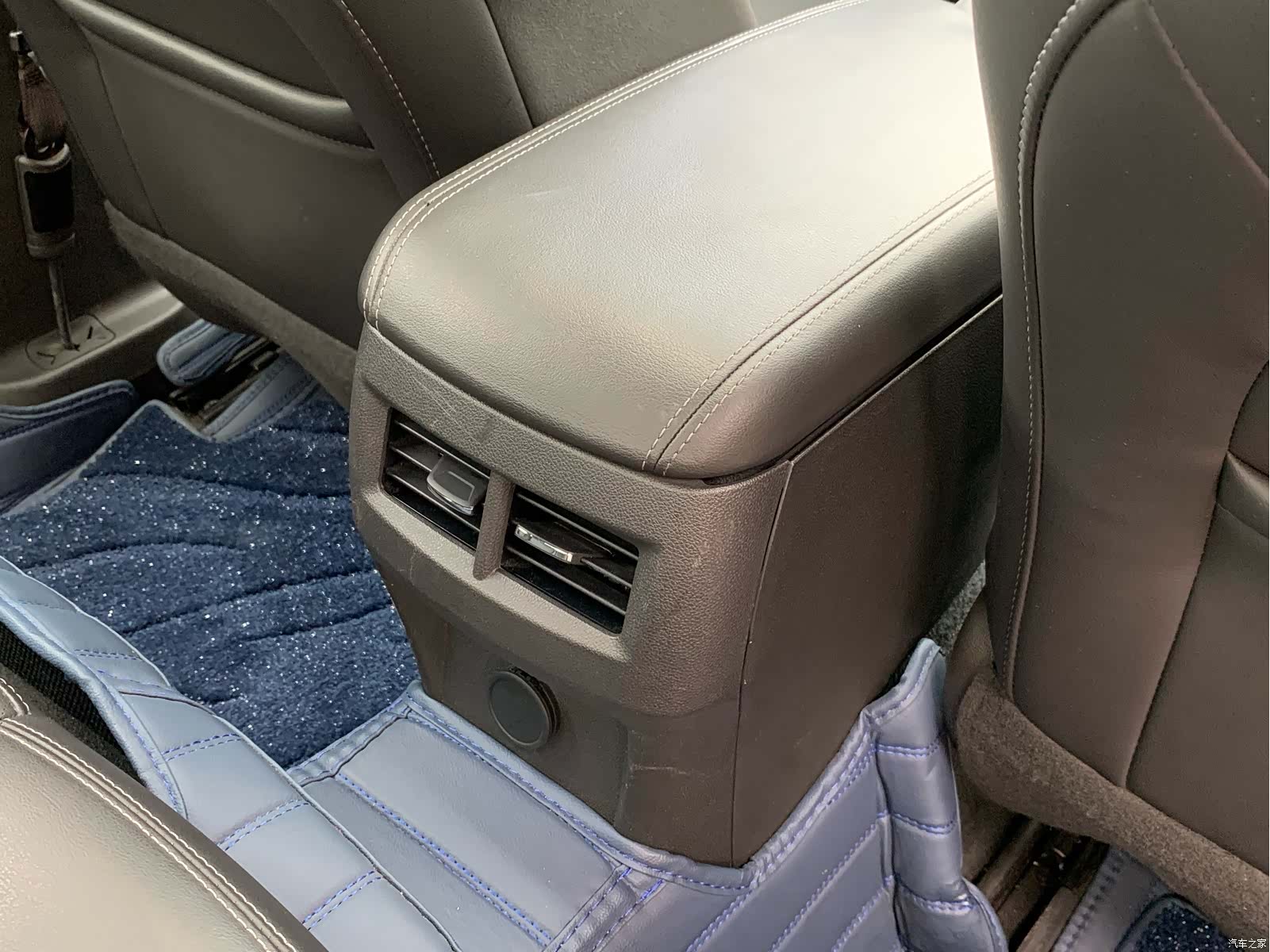 Cadillac CT4, 2023 30