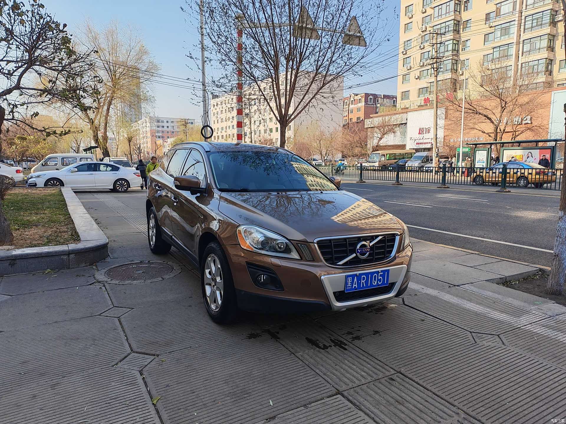 Volvo XC60, 2010 1