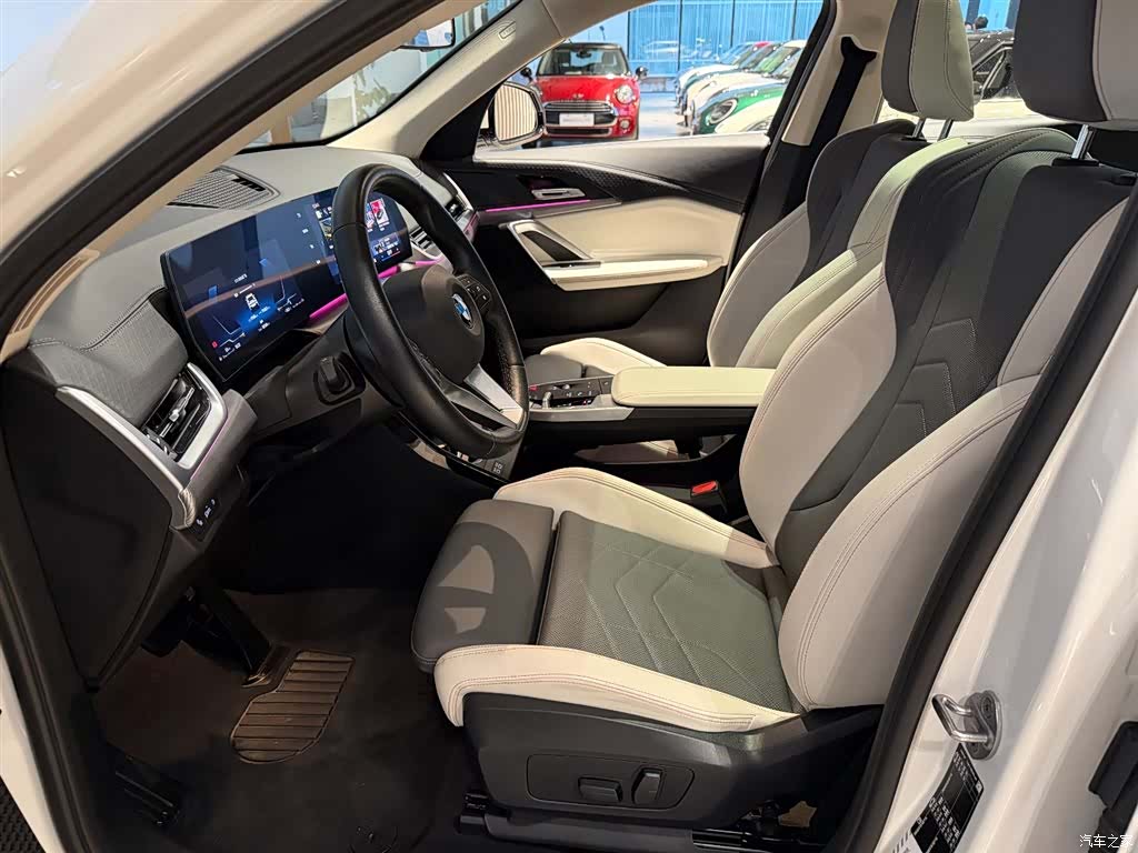 BMW X2, 2025 9