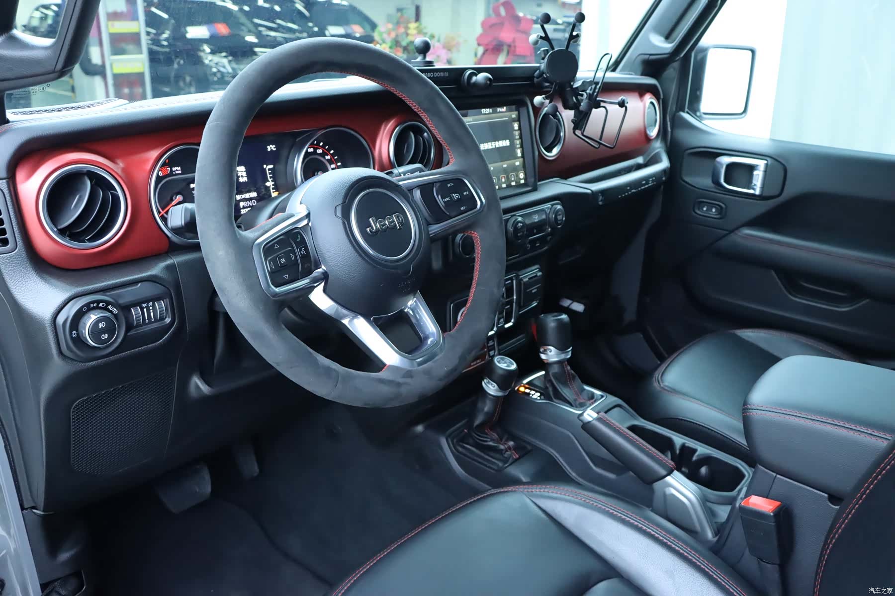 Jeep Wrangler, 2023 все фото