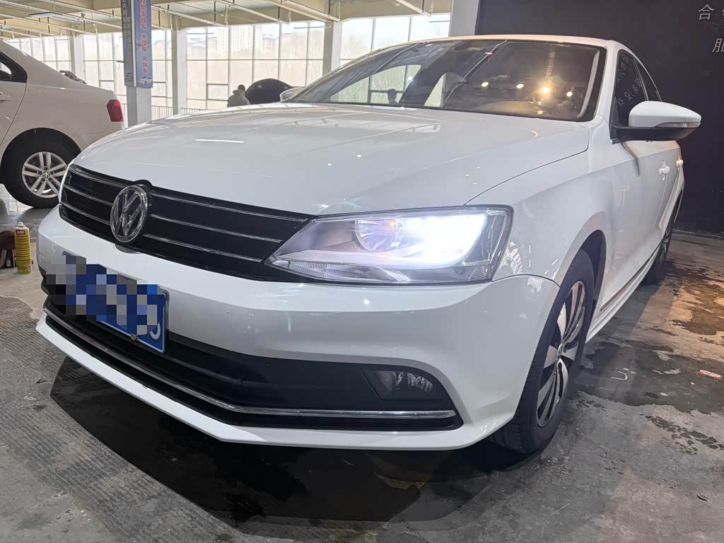Volkswagen Sagitar