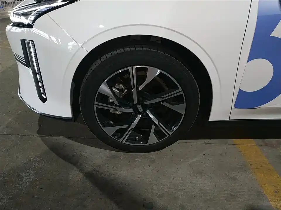 Geely Galaxy Galaxy L6