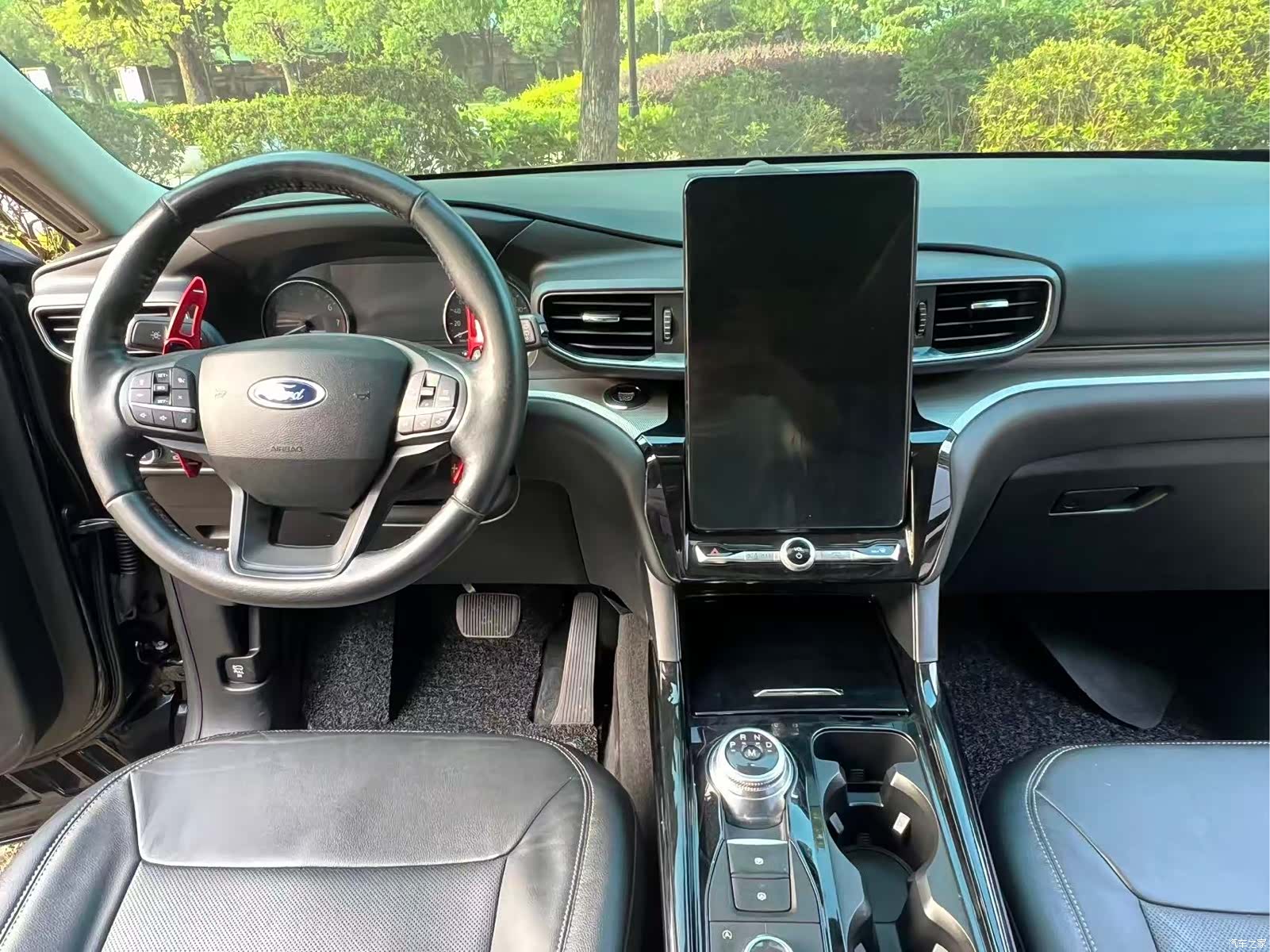 Ford Explorer, 2021 9