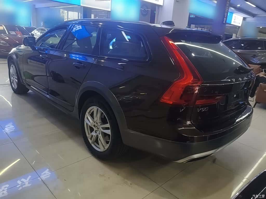 Volvo V90, 2019 все фото