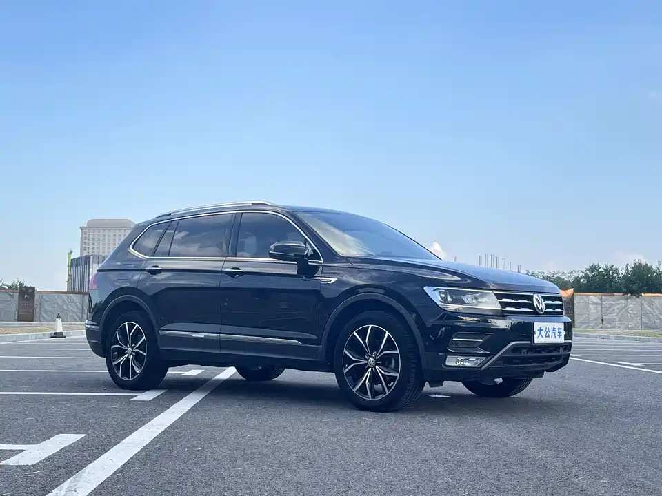Volkswagen Tiguan L