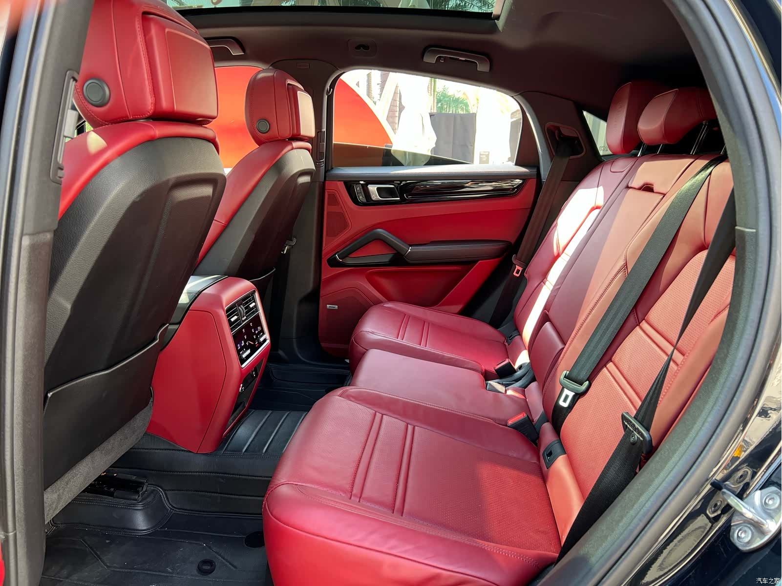 Porsche Cayenne, 2022 14