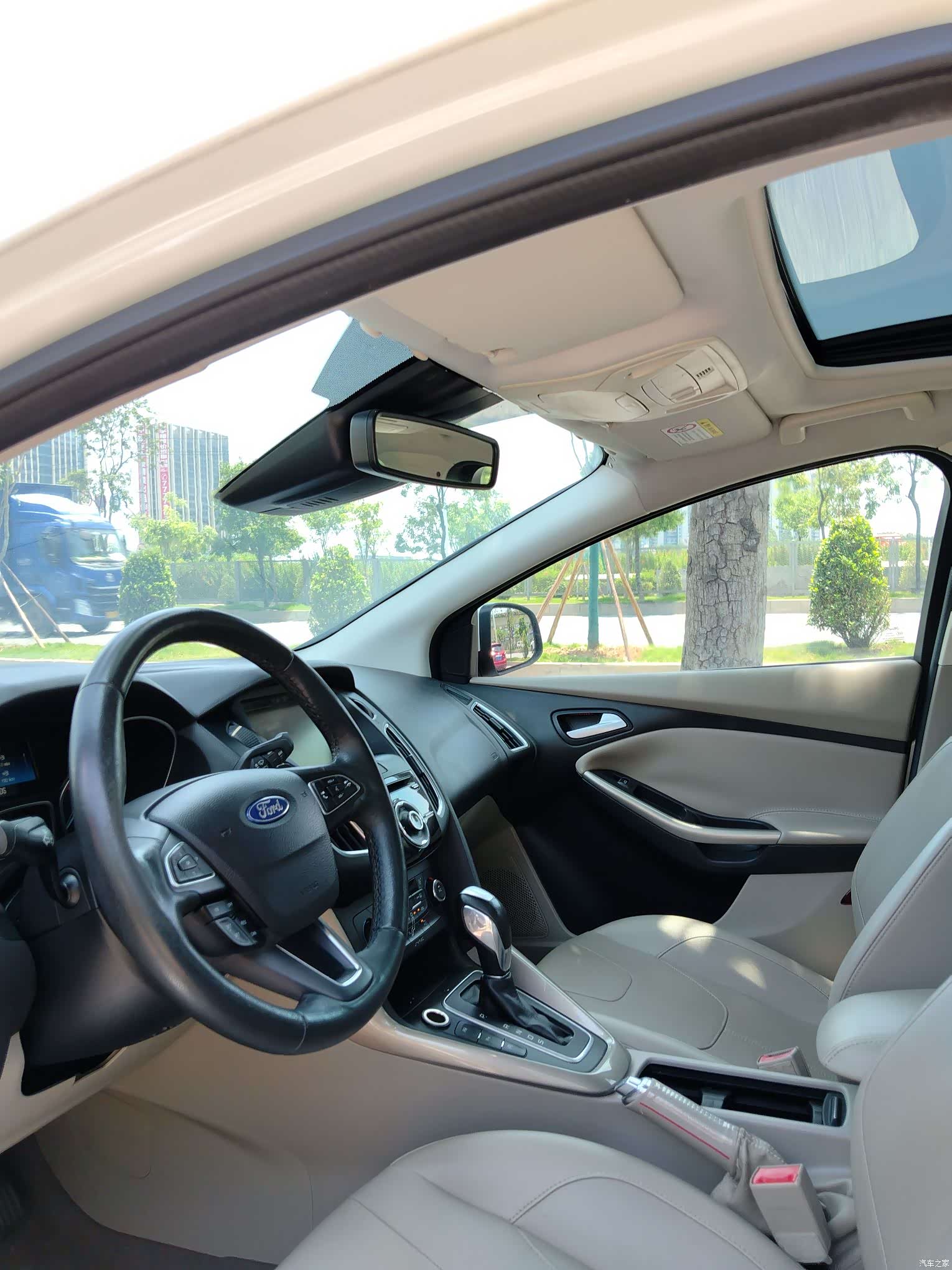 Ford Focus, 2017 9