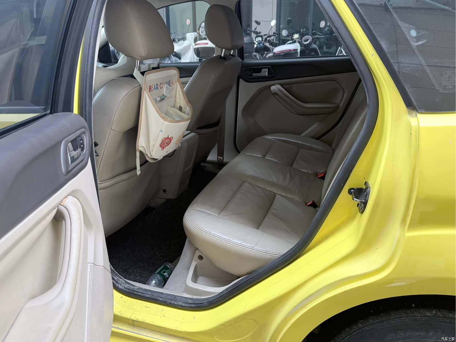 Ford Focus, 2013 9