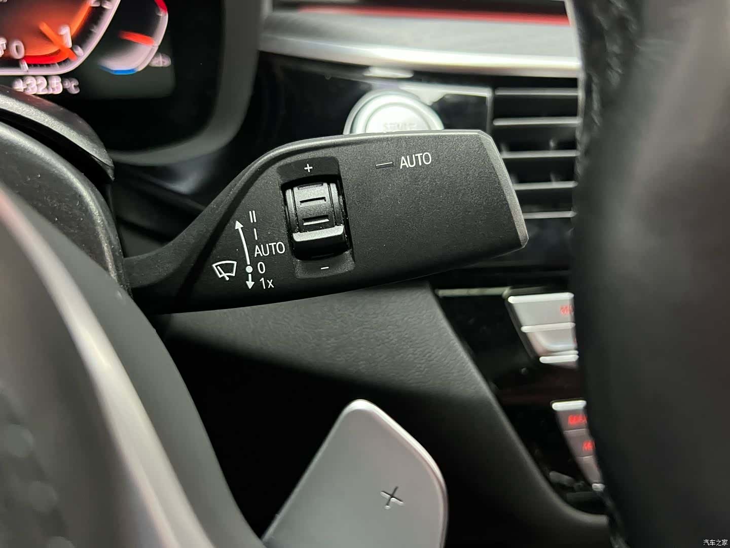 BMW 5 Series, 2021 27