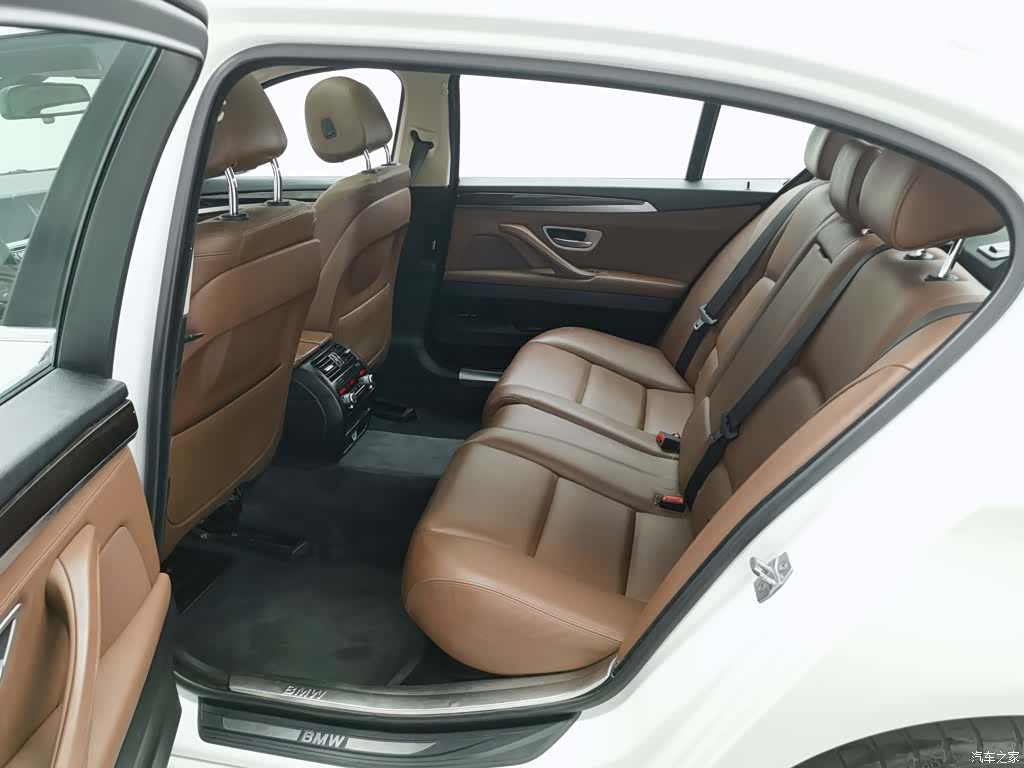 BMW 5 Series, 2017 15