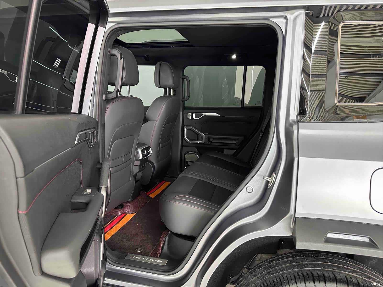 Jetour Traveller, 2024 9