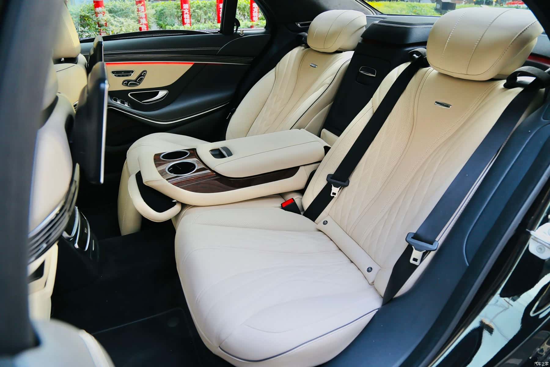Mercedes-Benz S-Class, 2015 6