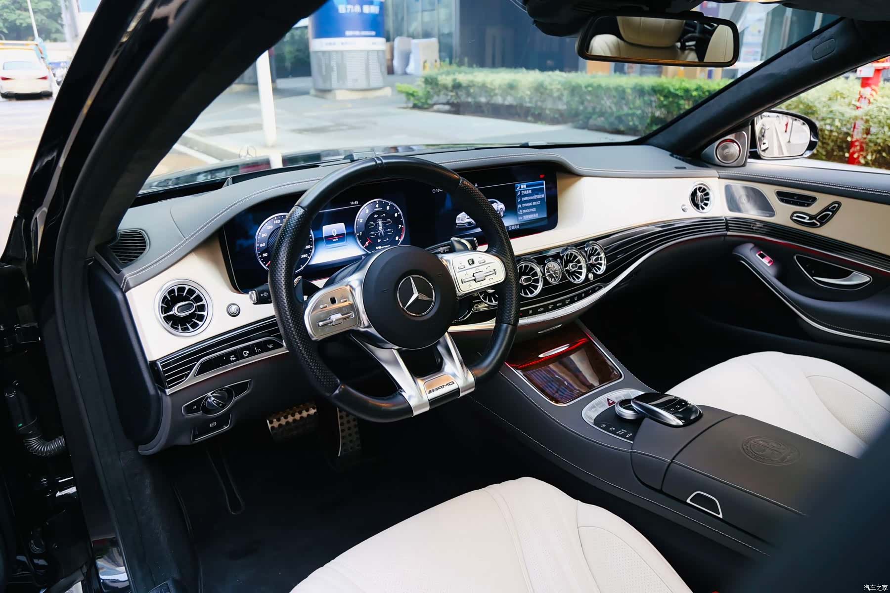 Mercedes-Benz S-Class, 2015 9