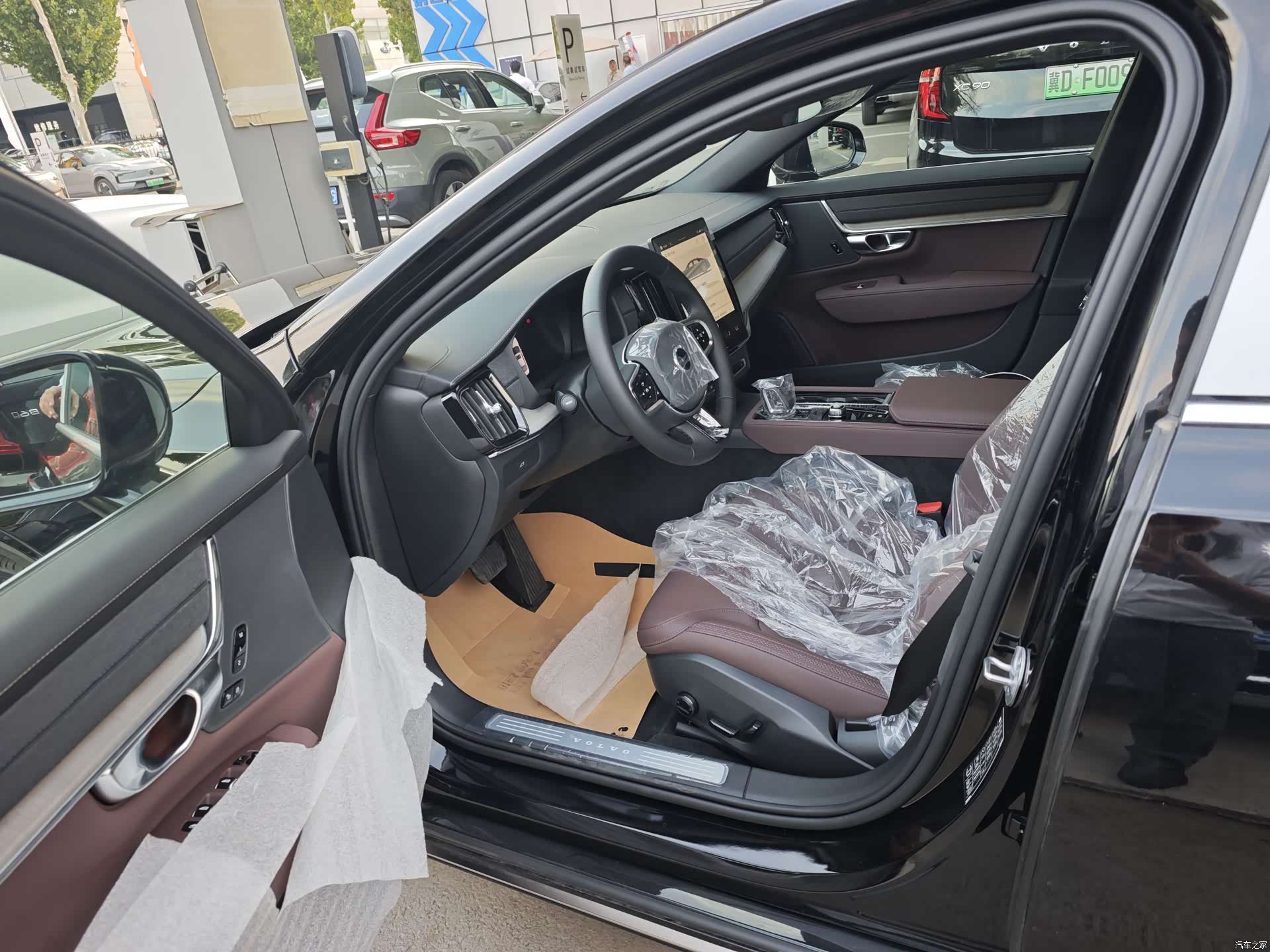 Volvo S90, 2025 4