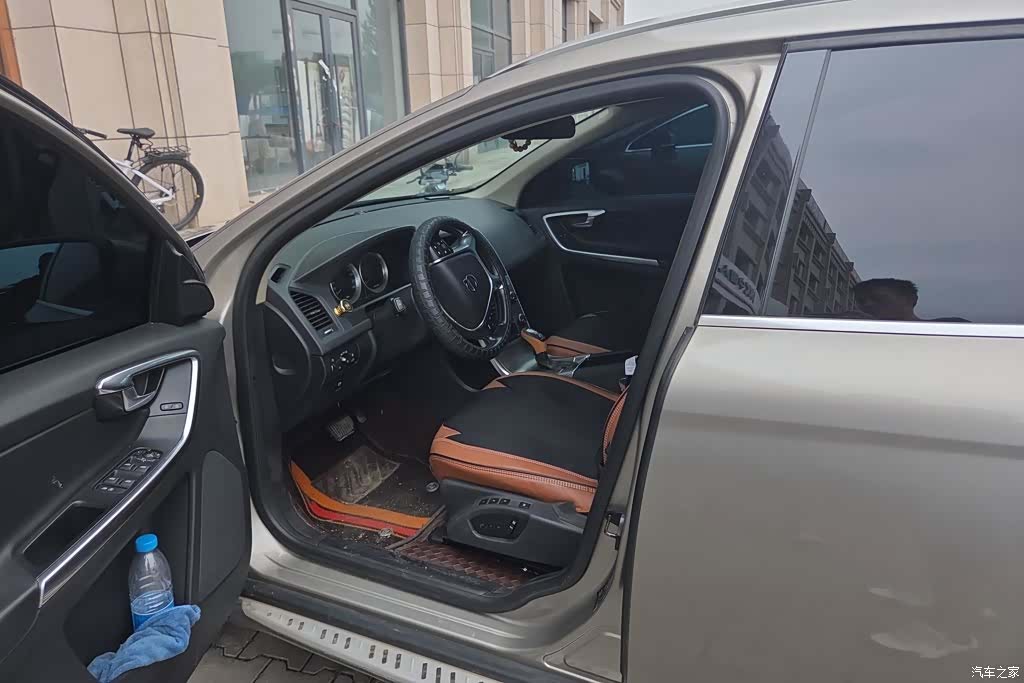Volvo XC60, 2012 9