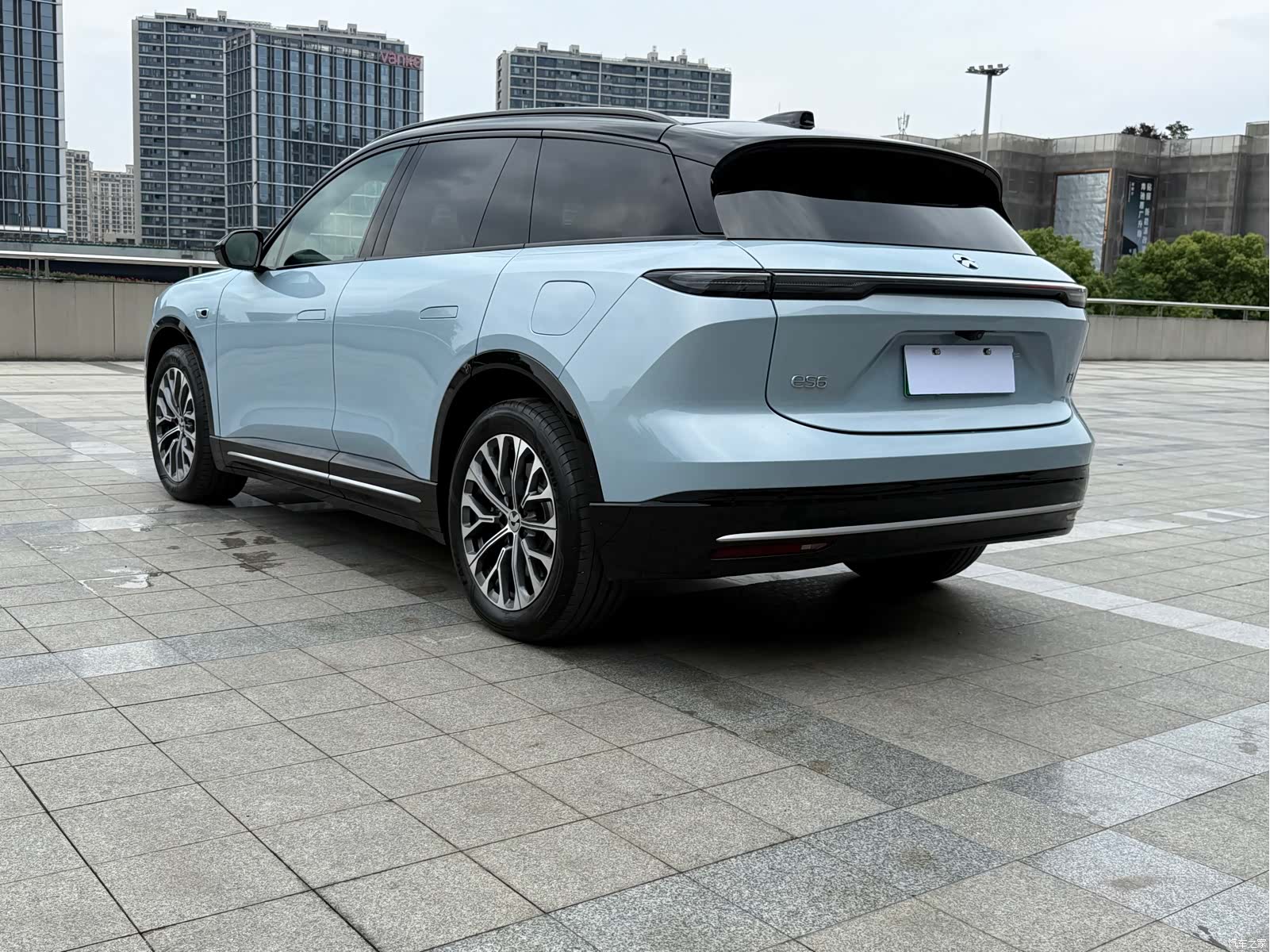 NIO ES6, 2025 8