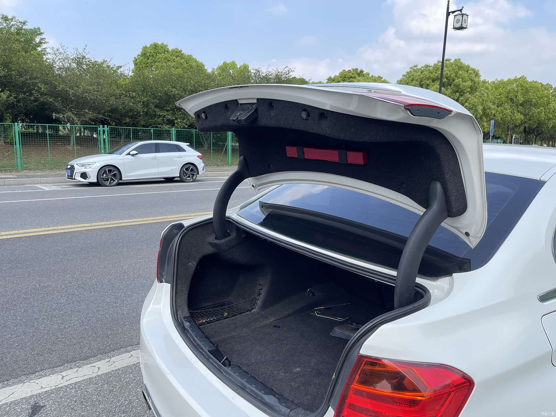 BMW 3 Series, 2014 17