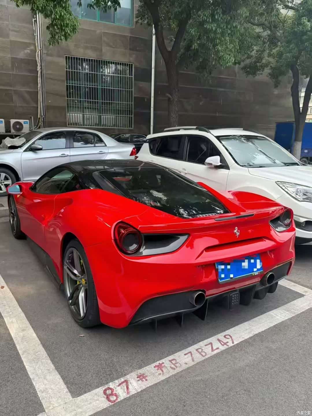 Ferrari 488, 2016 все фото